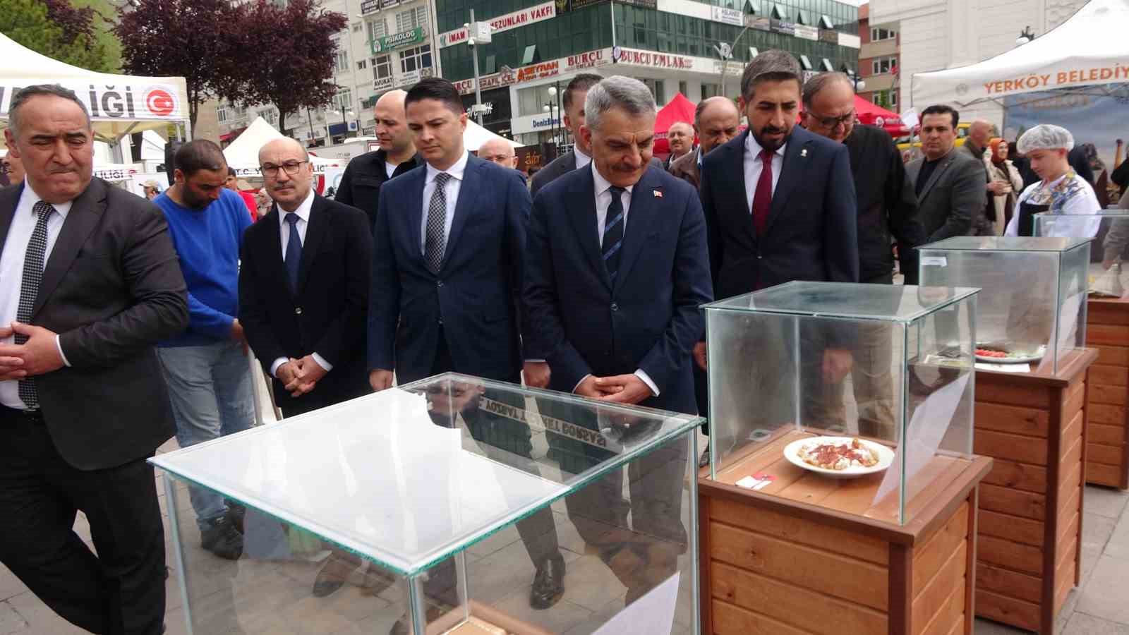 Türk Mutfağı Haftası’nda Yozgat’ın geleneksel lezzetleri tanıtıldı 8 turk mutfagi haftasinda yozgatin geleneksel lezzetleri tanitildi 4 yOUJEBmS
