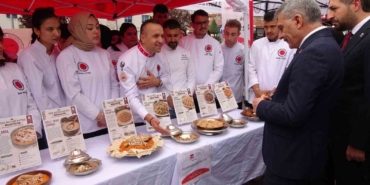 turk-mutfagi-haftasinda-yozgatin-geleneksel-lezzetleri-tanitildi-qmVijjCz.jpg