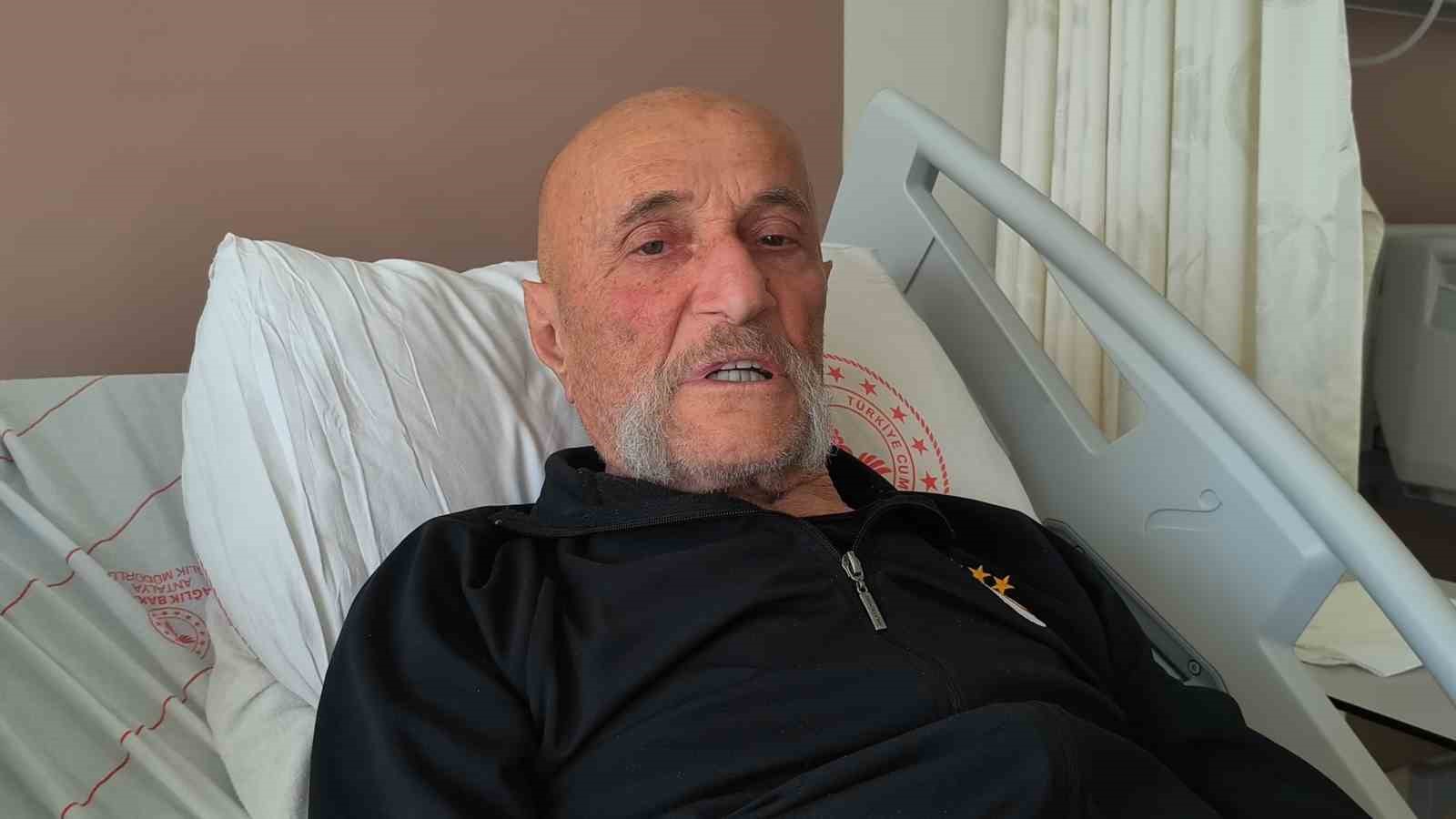 turk sinemasinin usta oyuncusu coskun gogenin hastanedeki tedavisi suruyor 1