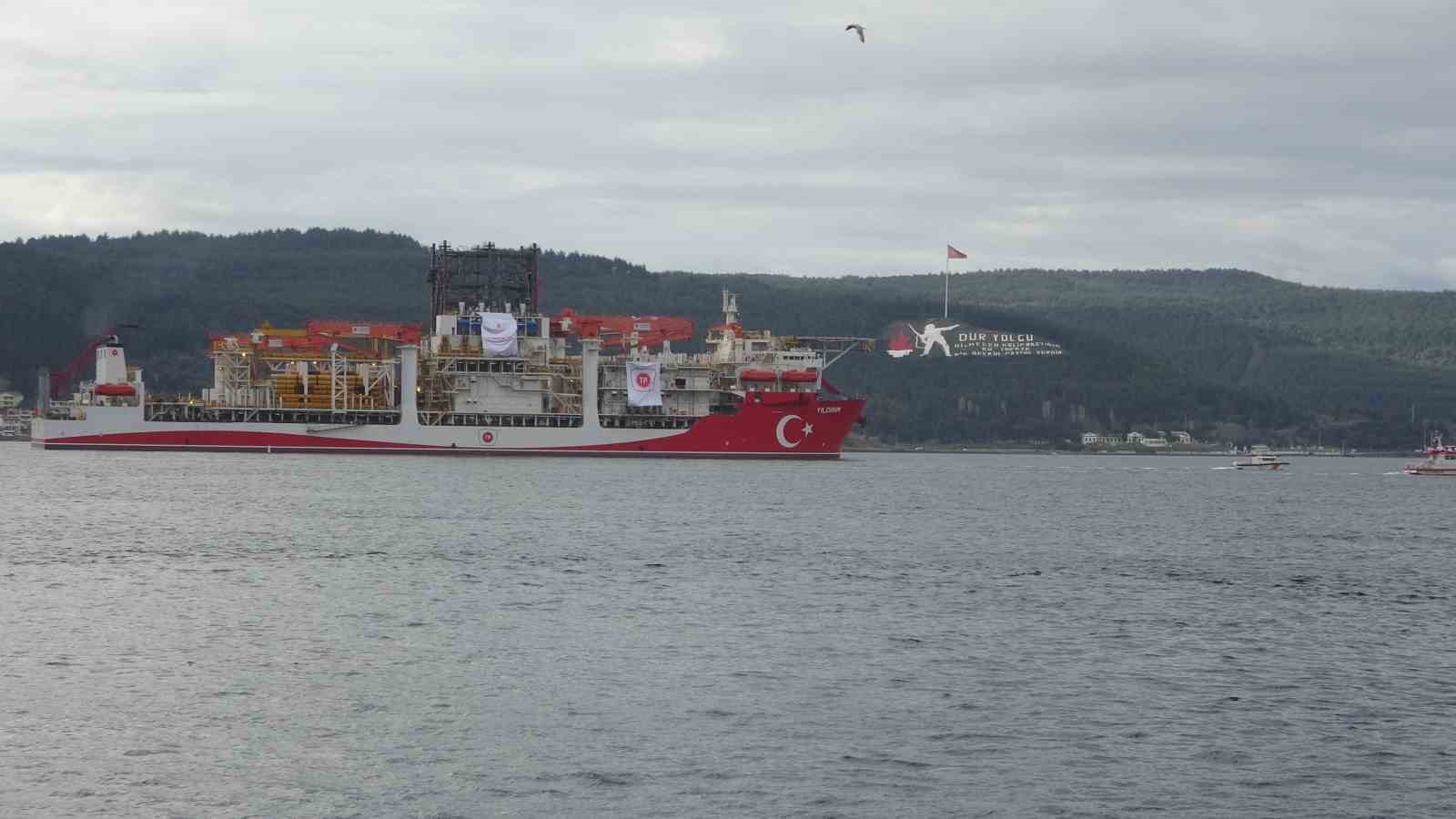 turk sondaj gemisi yildirim canakkale bogazindan gecti 0 28Ft4yY3