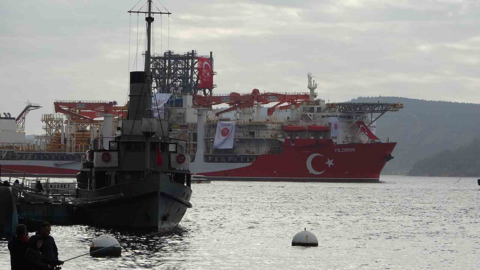 turk sondaj gemisi yildirim canakkale bogazindan gecti 9 75Ggzvtf