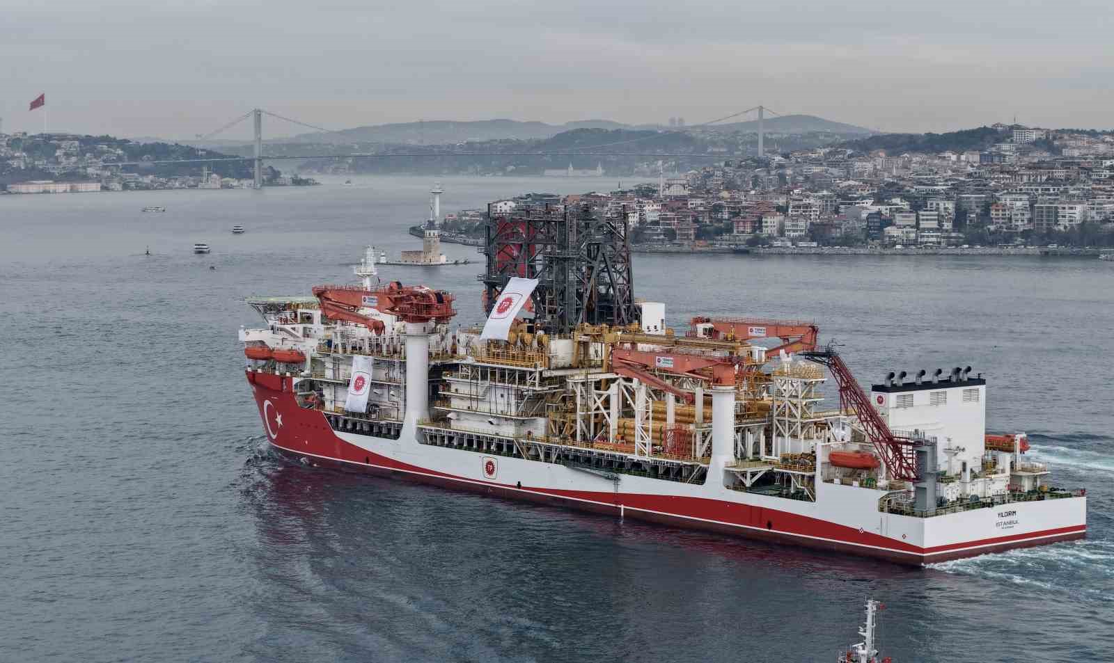 turk sondaj gemisi yildirim istanbul bogazindan gecti 2 YCF1fR1J