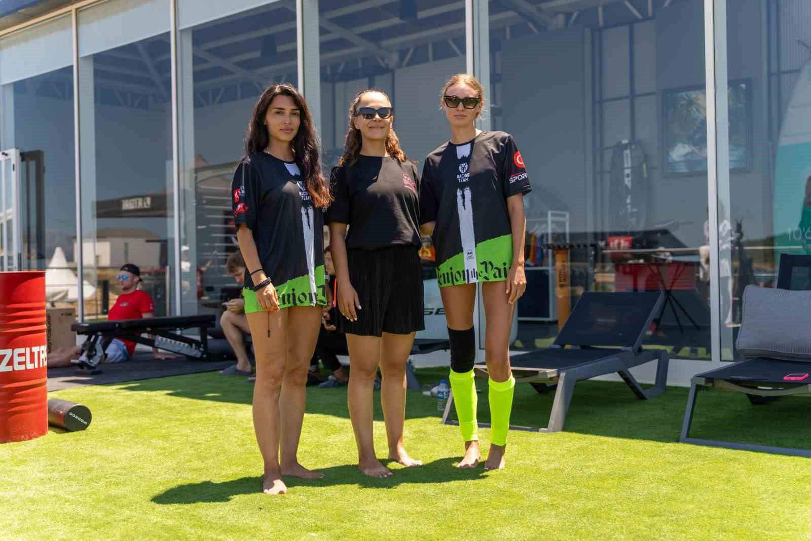 turk sporcular dunya motosurf sampiyonasinda zirve hedefliyor 3 H6WkXZjn