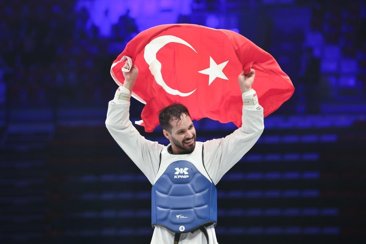 turk sporculardan 13 uluslararasi turkiye acik taekwondo turnuvasinda 262 madalya 5