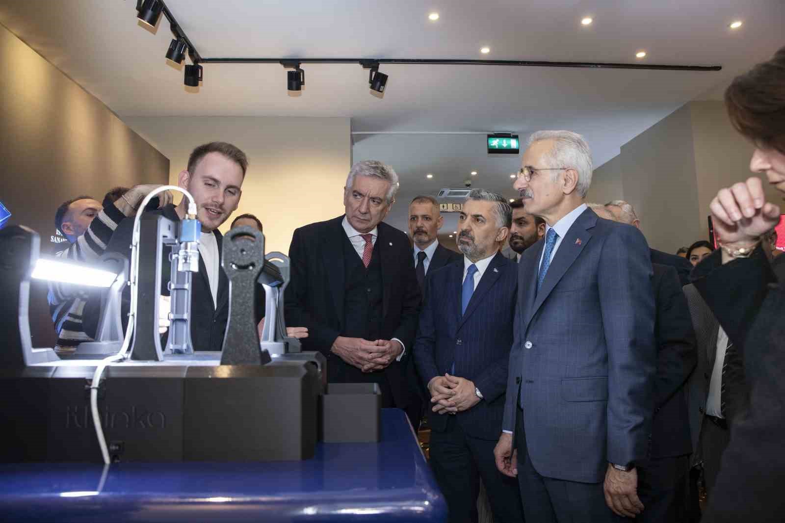 Türk Telekom ve İSO’dan sanayinin dijital dönüşümünde 5G’de iş birliği 6 turk telekom ve isodan sanayinin dijital donusumunde 5gde is birligi 2 ubjiKUl8