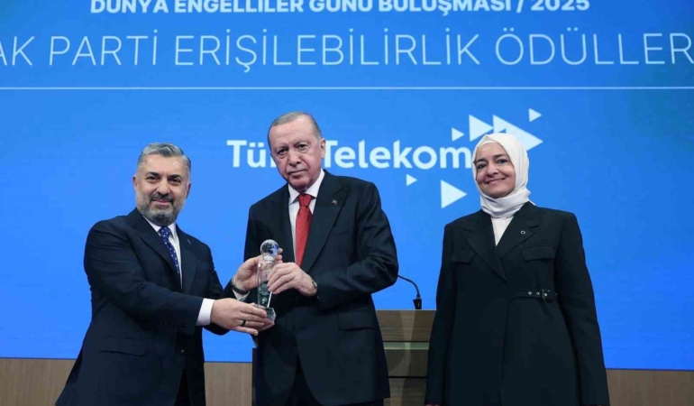 turk-telekoma-dijital-erisilebilirlik-odulu-dPKZMX2N.jpg