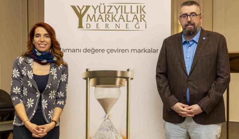 turk-tuketicisinin-koklu-marka-kriteri-54-yil-YW9DeBrO.jpg