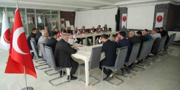 turk-veteriner-hekimleri-birligi-bolge-toplantisi-musta-yapildi-6ZQlsPf1.jpg