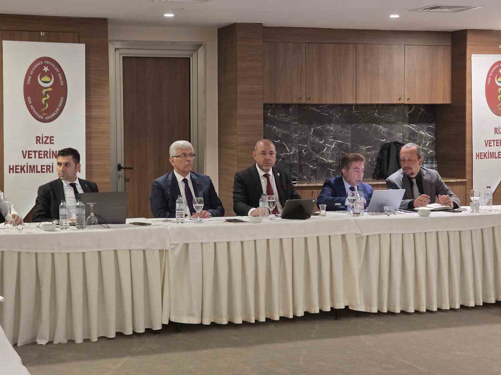 turk veteriner hekimleri birligi oda baskanlari bolge toplantisi rizede gerceklestirildi 1 AL9PvGRJ