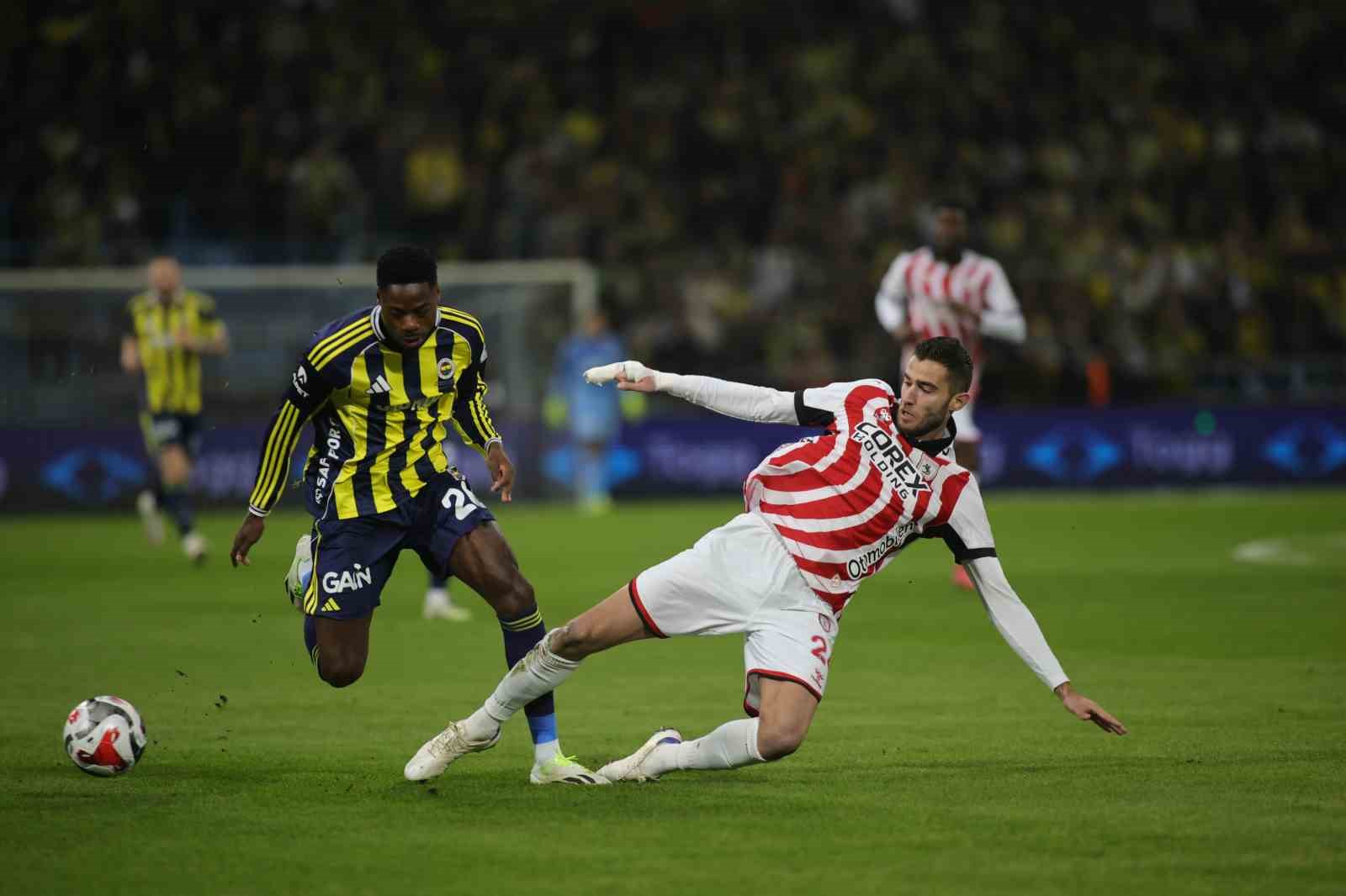 turkcell super kupa fenerbahce 1 samsunspor 0 mac devam ediyor 3