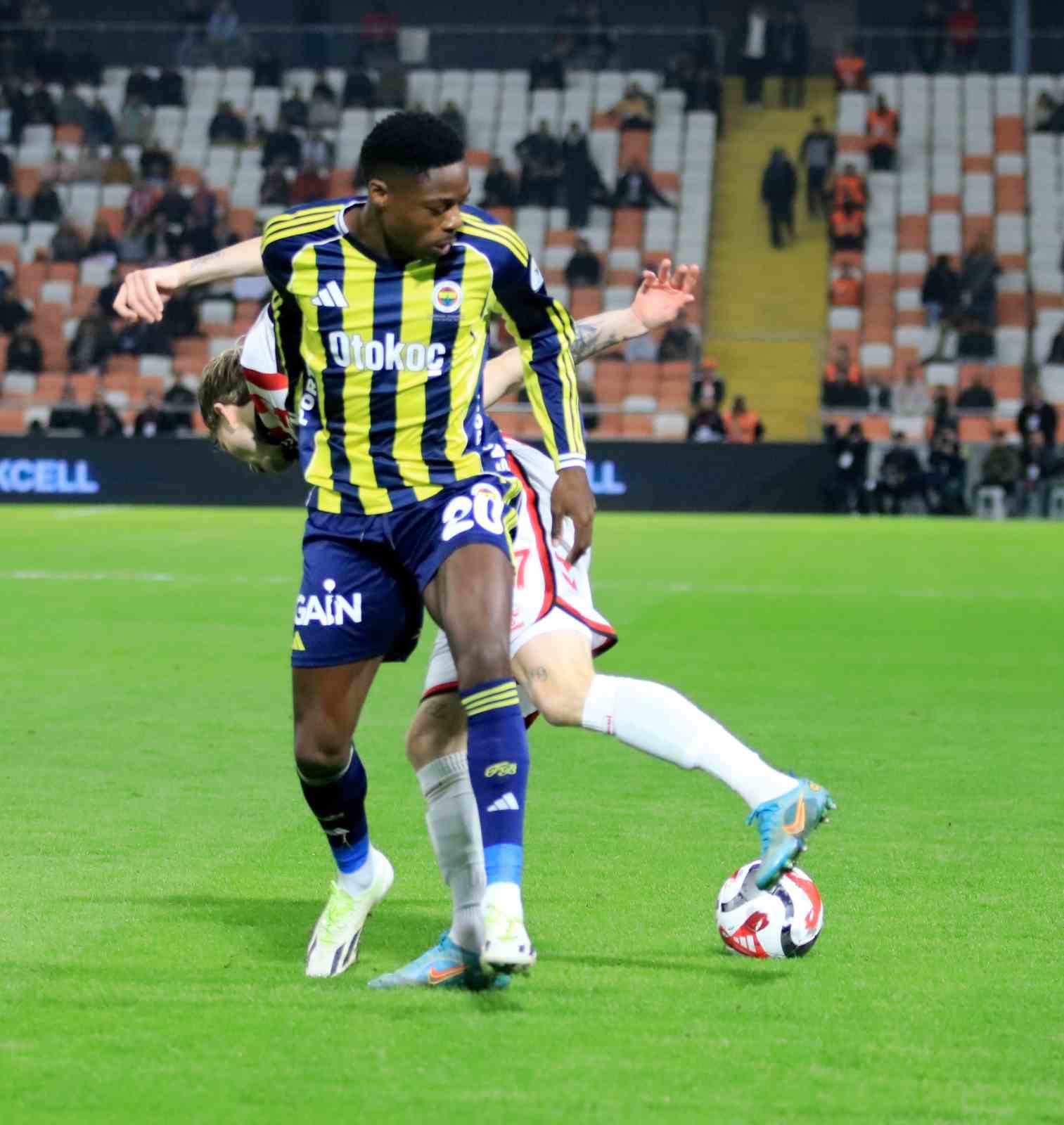 turkcell super kupa fenerbahce 1 samsunspor 0 mac devam ediyor 40