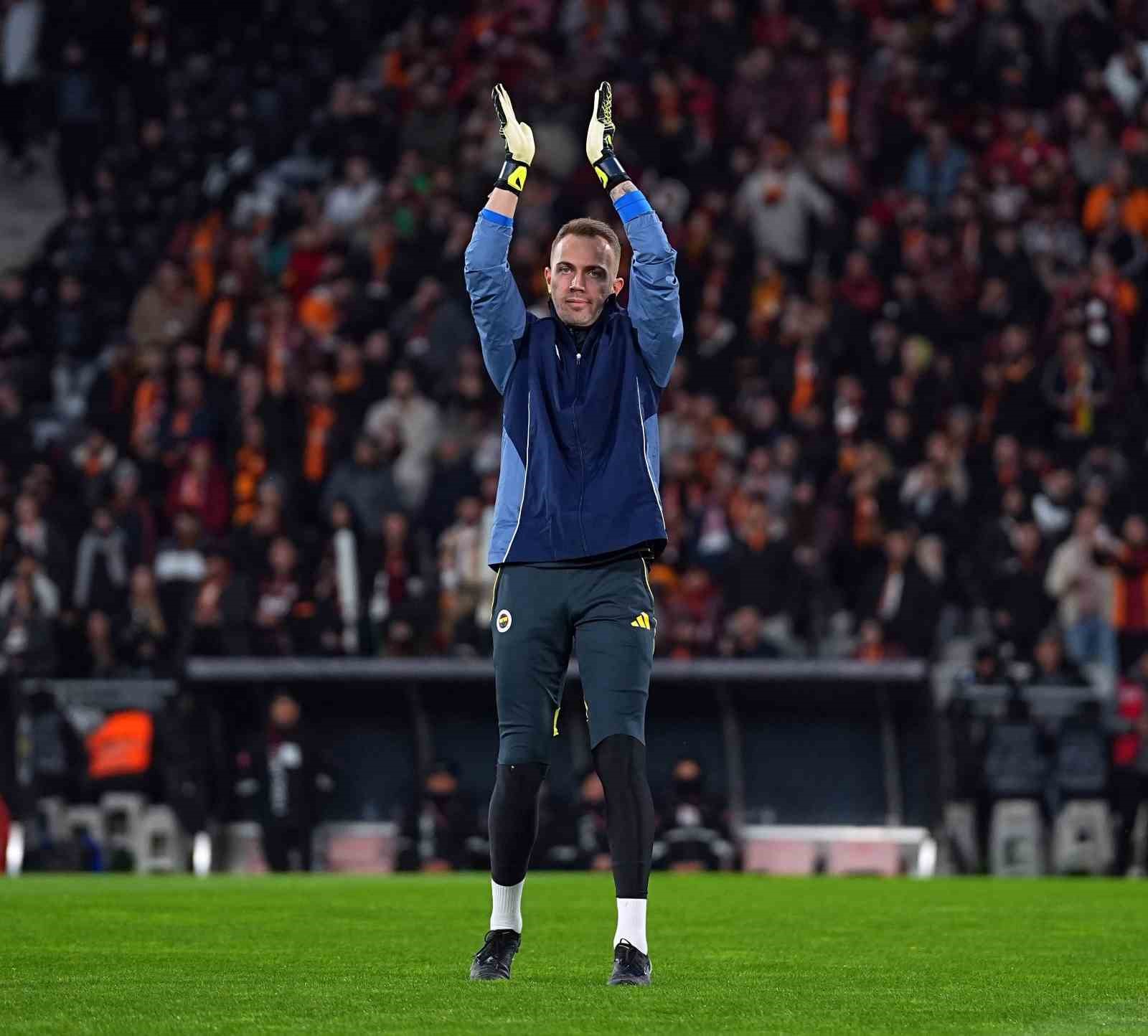 turkcell super kupa galatasaray 0 fenerbahce 0 mac devam ediyor 11 j5imgBqg