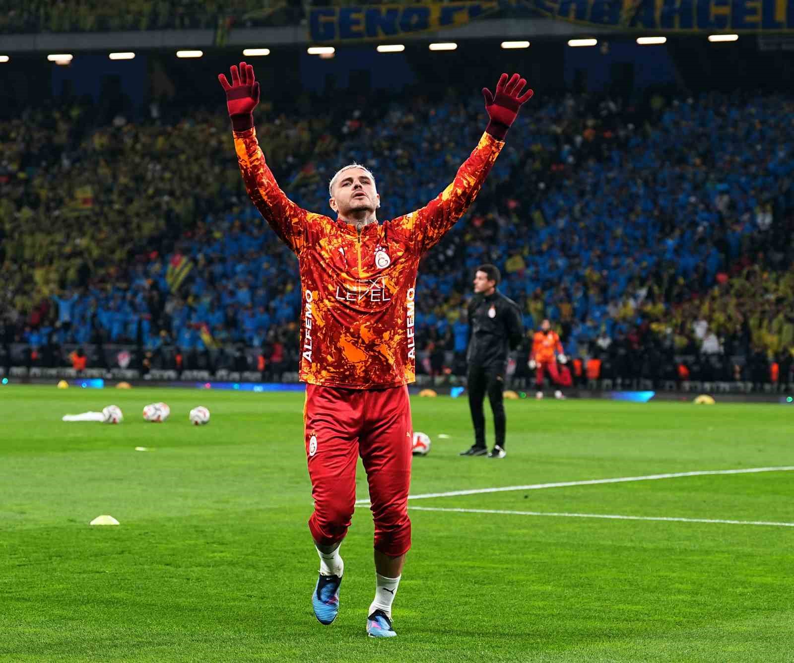 turkcell super kupa galatasaray 0 fenerbahce 0 mac devam ediyor 28 irMITOsO
