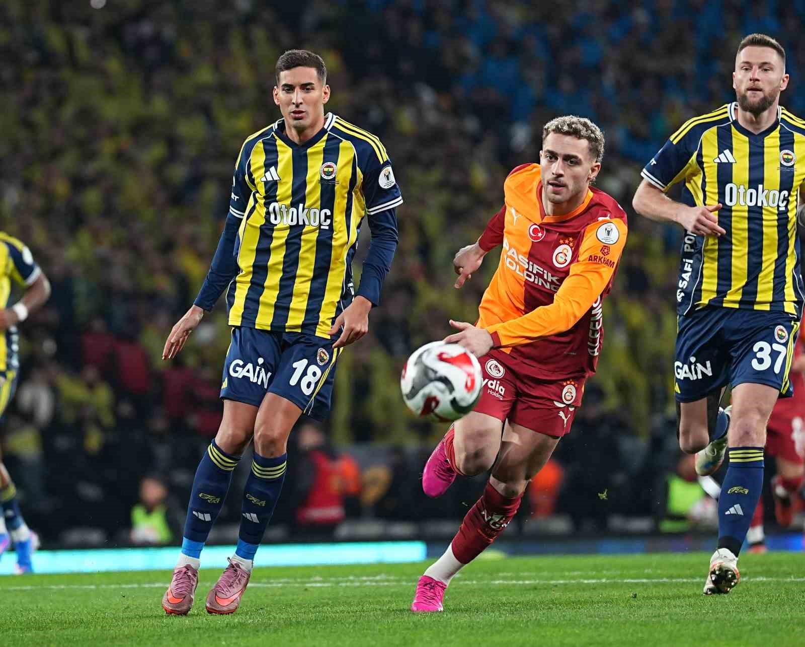 turkcell super kupa galatasaray 0 fenerbahce 0 mac devam ediyor 45 7I1mN6ky
