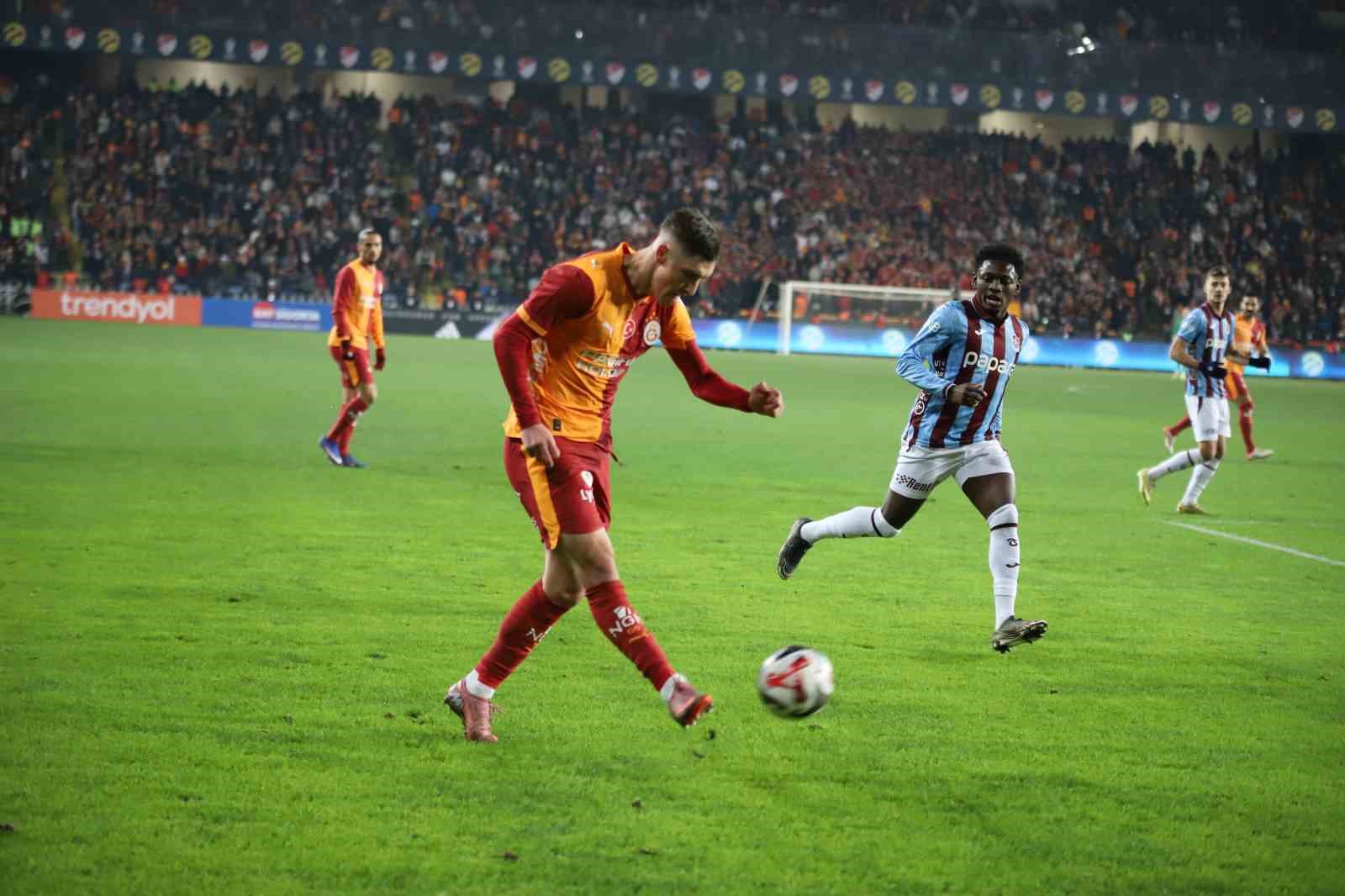 turkcell super kupa galatasaray 2 trabzonspor 0 ilk yari 14 t7NZmXPn
