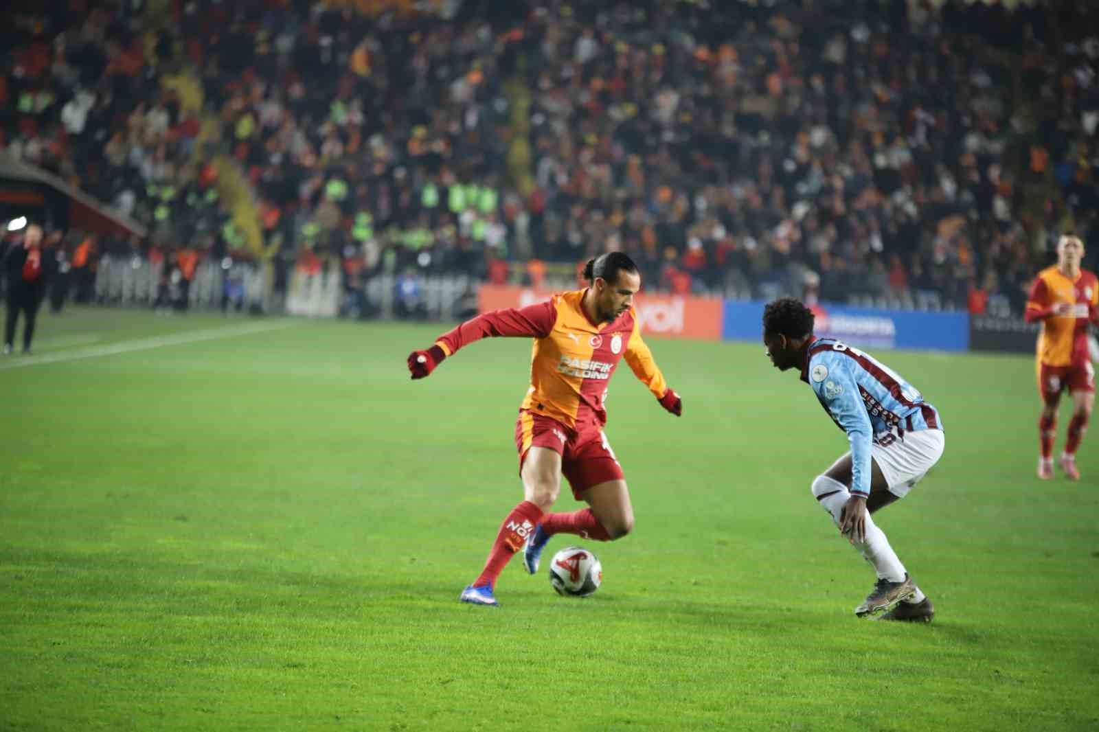 turkcell super kupa galatasaray 2 trabzonspor 0 ilk yari 15 2Q4pmWj5