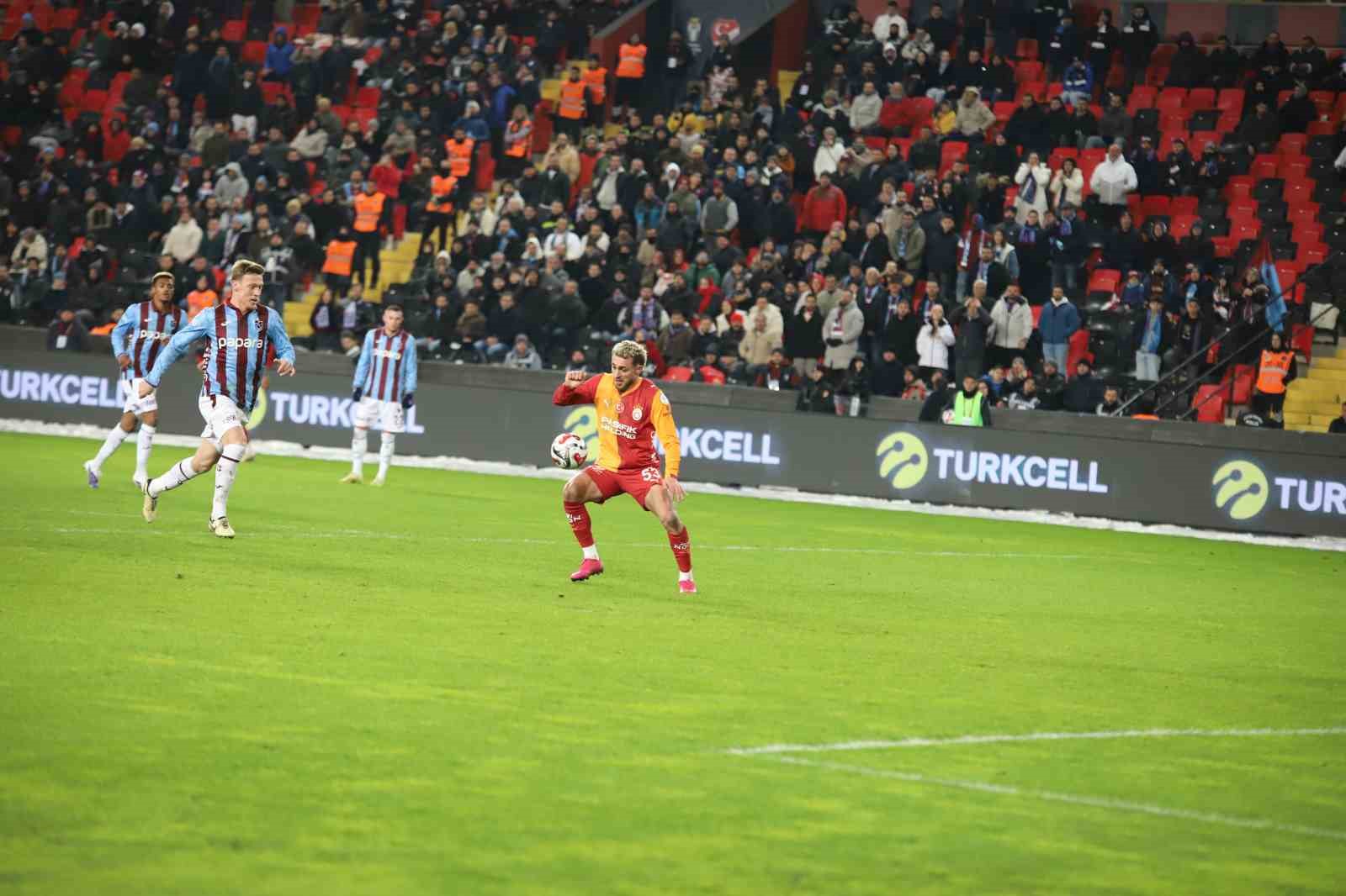 turkcell super kupa galatasaray 2 trabzonspor 0 ilk yari 4