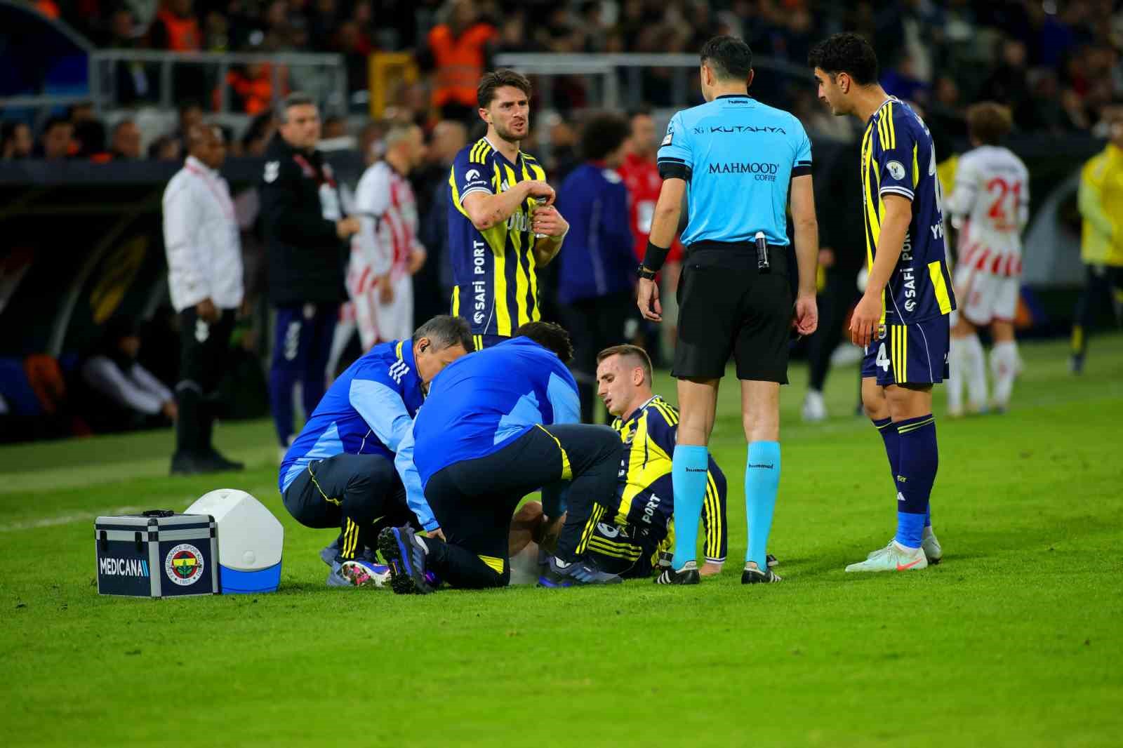 turkcell super kupada finalin adi galatasaray fenerbahce 27 bS8OJkyP