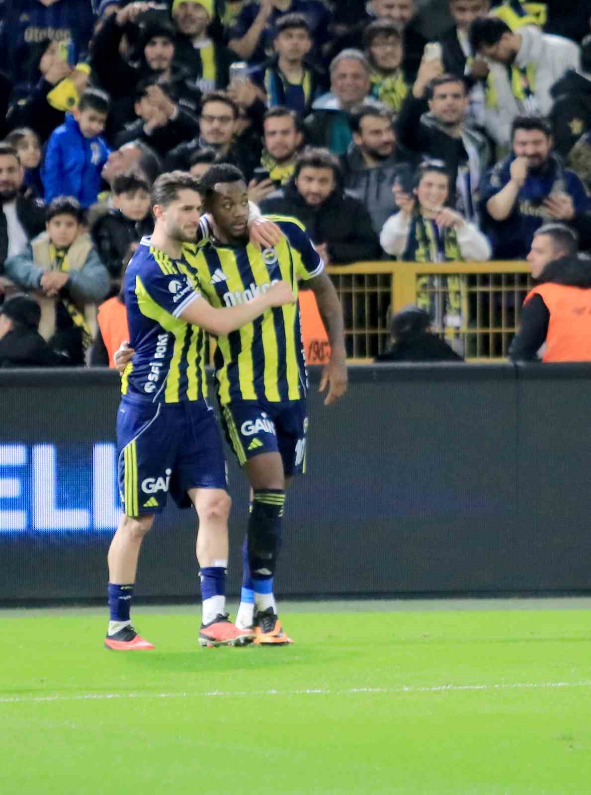 turkcell super kupada finalin adi galatasaray fenerbahce 45 FJ9sh3KR