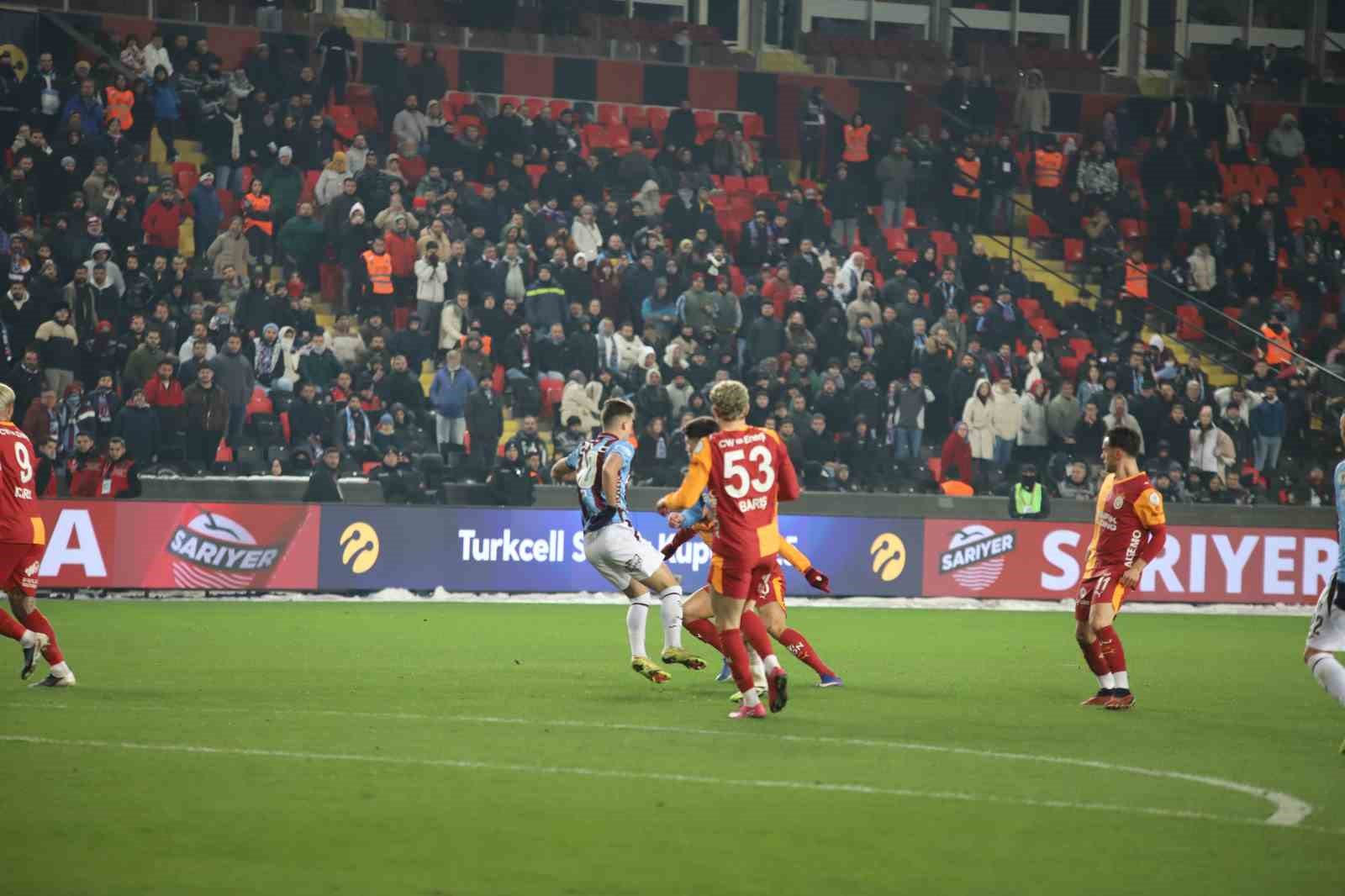 turkcell super kupada ilk finalist galatasaray 12 TZBAIr1i