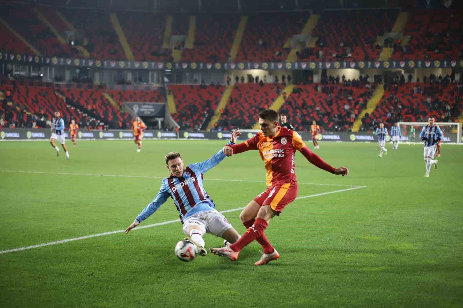 turkcell super kupada ilk finalist galatasaray 27 JnB4AbPG