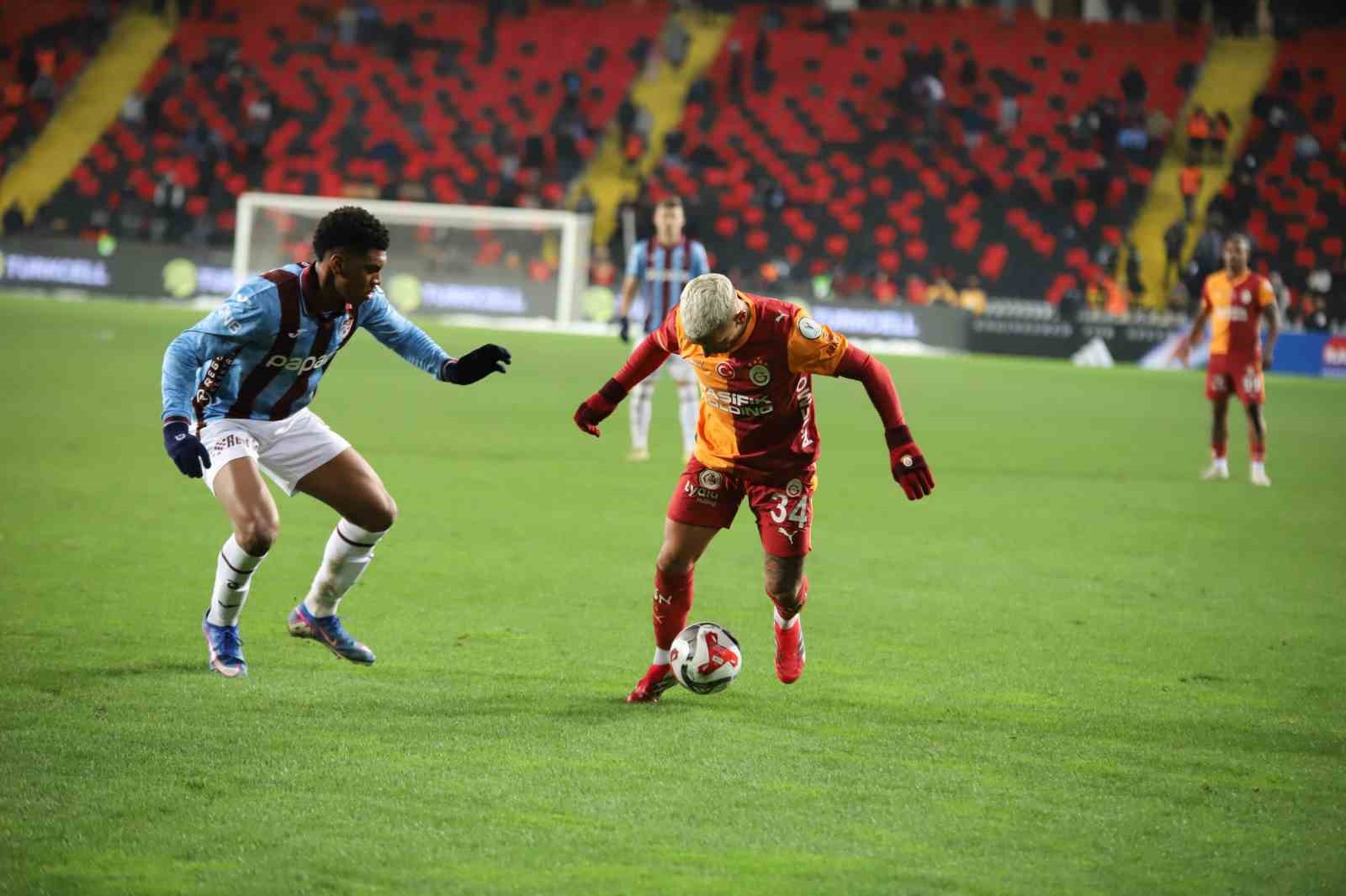 turkcell super kupada ilk finalist galatasaray 35