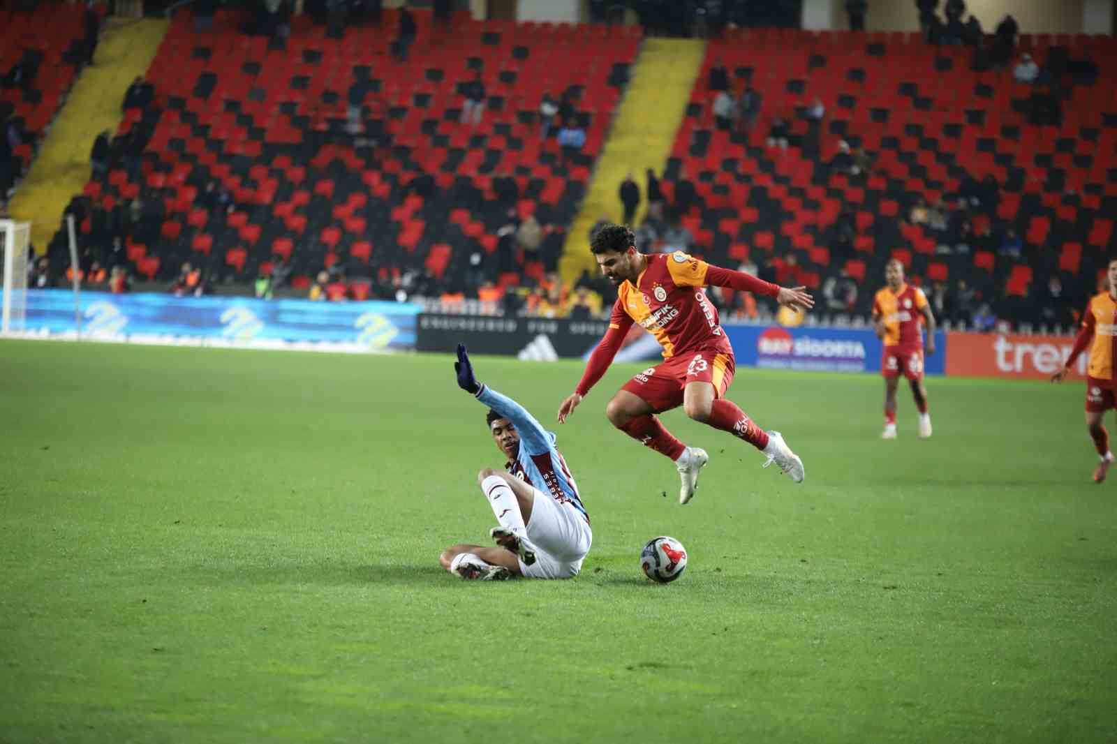turkcell super kupada ilk finalist galatasaray 38 NzlMaJPq