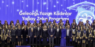 turkcellin-gelecegi-yazan-kadinlar-yapay-zek-projesi-mezunlarini-verdi-8dH63dRz.jpg