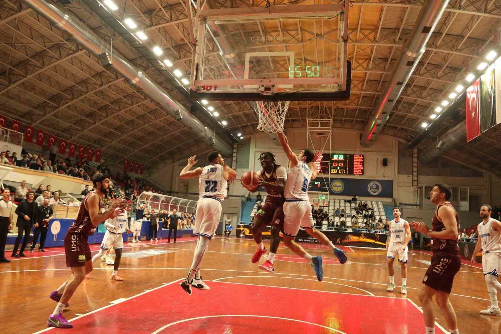 Türkiye Basketbol Ligi: Kocaeli BŞB Kağıtspor: 61 - Bandırma Bordo Basketbol: 82 11 turkiye basketbol ligi kocaeli bsb kagitspor 61 bandirma bordo basketbol 82 7