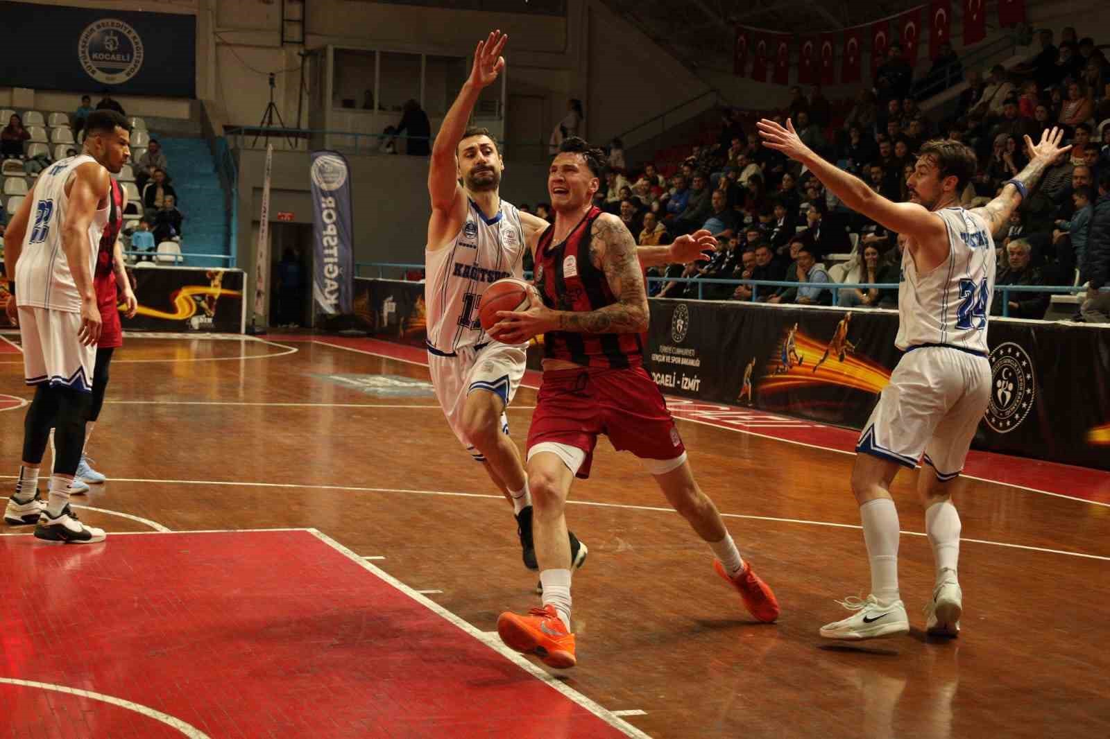 Türkiye Basketbol Ligi: Kocaeli BŞB Kağıtspor: 69 - Gaziantep Basketbol: 75 9 turkiye basketbol ligi kocaeli bsb kagitspor 69 gaziantep basketbol 75 5