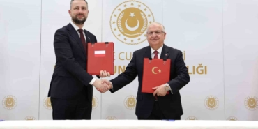 turkiye-cumhuriyeti-hukumeti-ile-polonya-cumhuriyeti-hukumeti-arasinda-savunma-alaninda-is-birligi-anlasmasi-imzalandi-laUwieVR.jpg