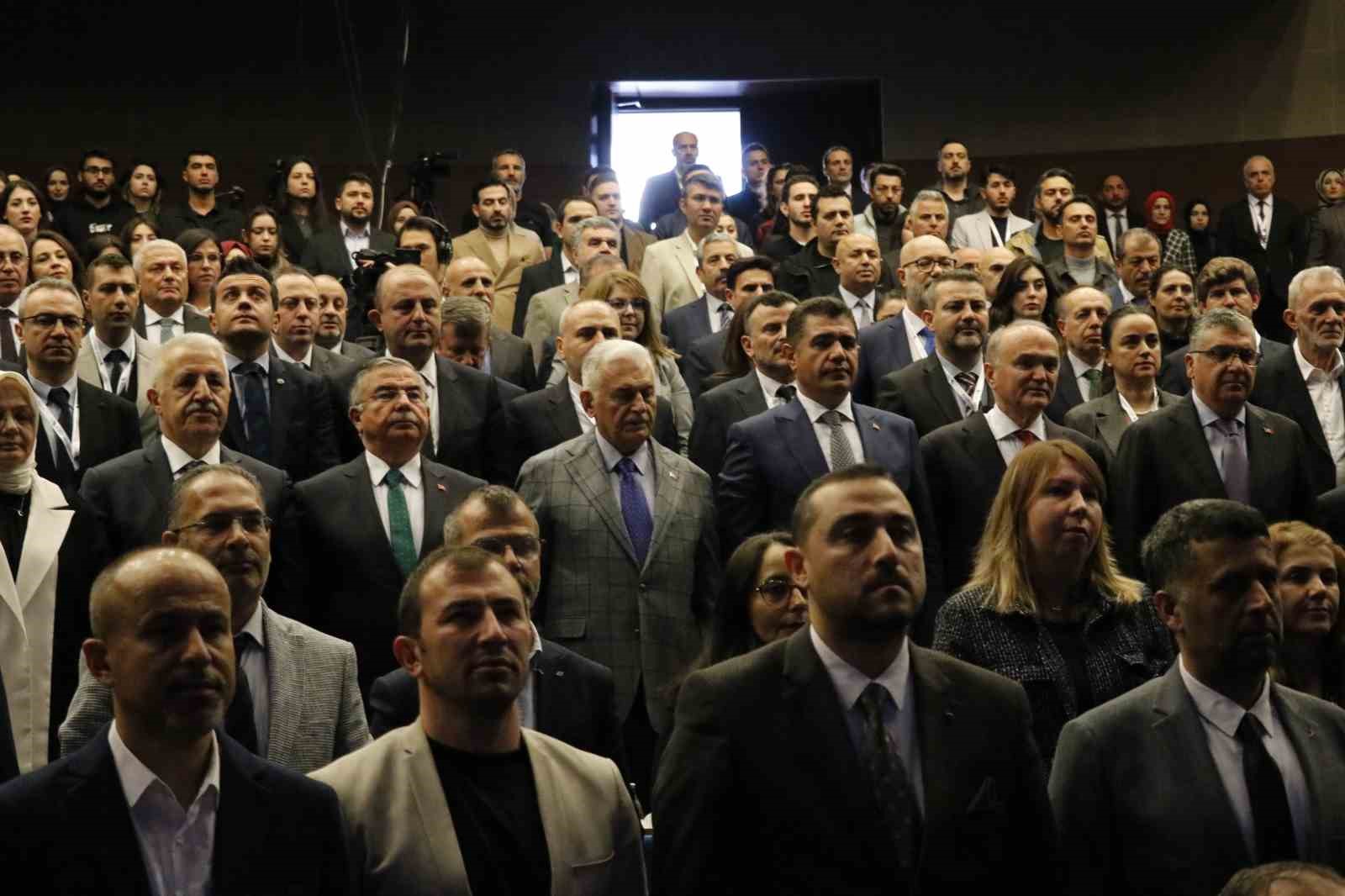 "Türkiye, denizcilikte dünyanın en büyük 10. filosuna sahip oldu" 6 turkiye denizcilikte dunyanin en buyuk 10 filosuna sahip oldu 2 vHjkdGnk