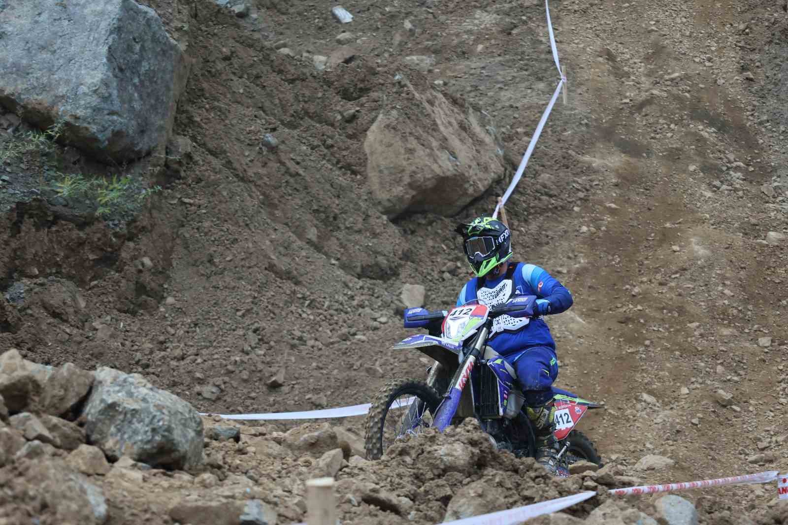 turkiye enduro ve atv sampiyonasi rizede basladi 2 ANjAYIeX