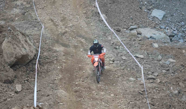 turkiye-enduro-ve-atv-sampiyonasi-rizede-basladi-pqZV9ezx.jpg