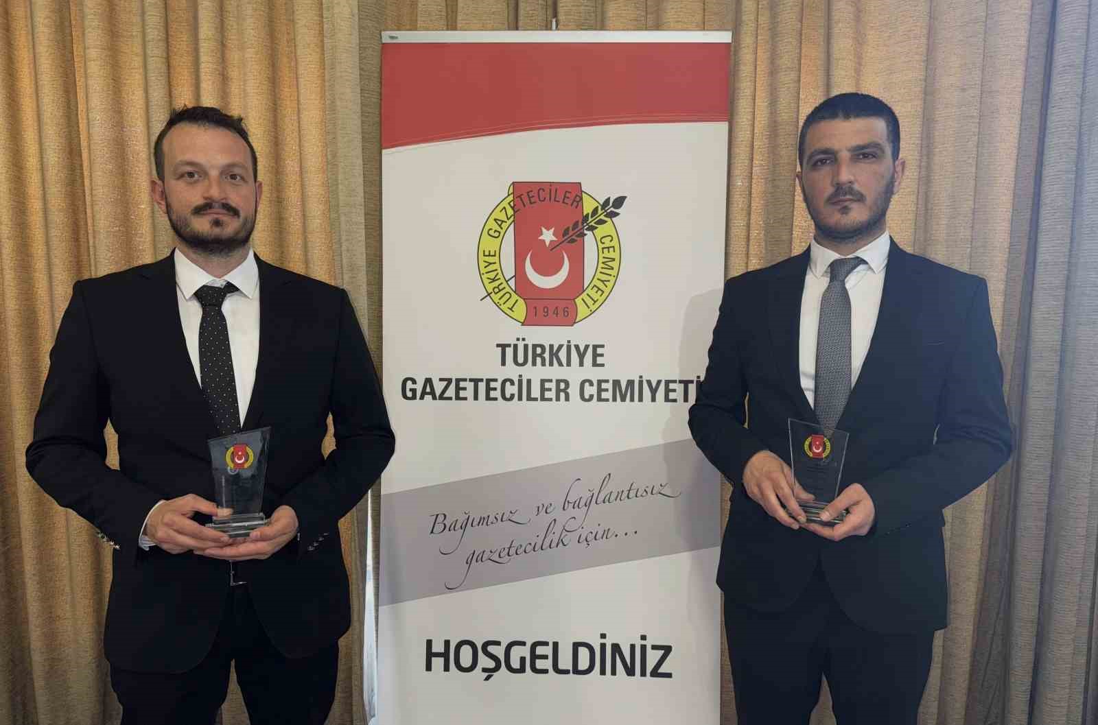 turkiye gazeteciler cemiyetinden ihaya odul 0 ldcszB52