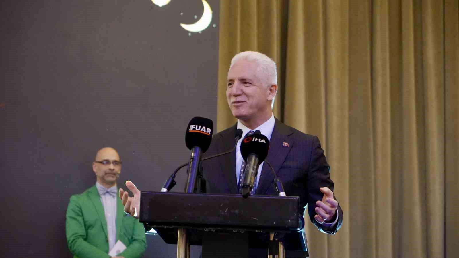 Türkiye Gazetesi ve İhlas Medya Dijital Varlıklar, sektör temsilcilerini iftar programında buluşturdu 10 turkiye gazetesi ve ihlas medya dijital varliklar sektor temsilcilerini iftar programinda bulusturdu 6 lseWyrLD
