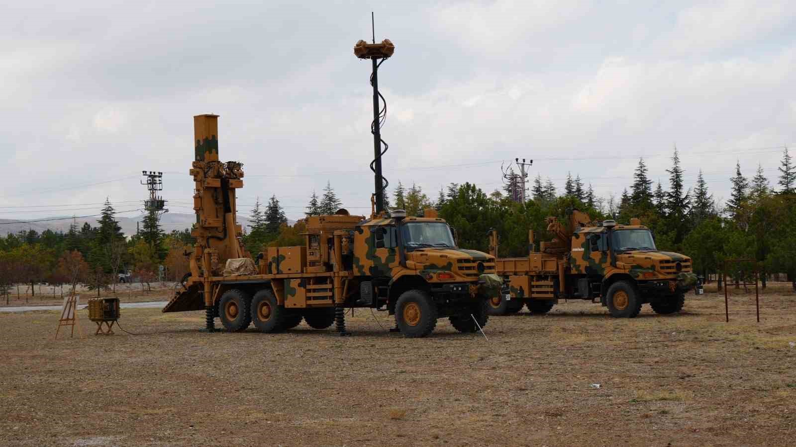 turkiye gokyuzunu celik kubbe ile oruyor 13 DmlivPTT