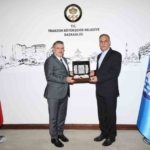 turkiye-ile-iran-arasindaki-ticarette-trabzon-limaninin-onemi-artacak-DOWebeAE.jpg
