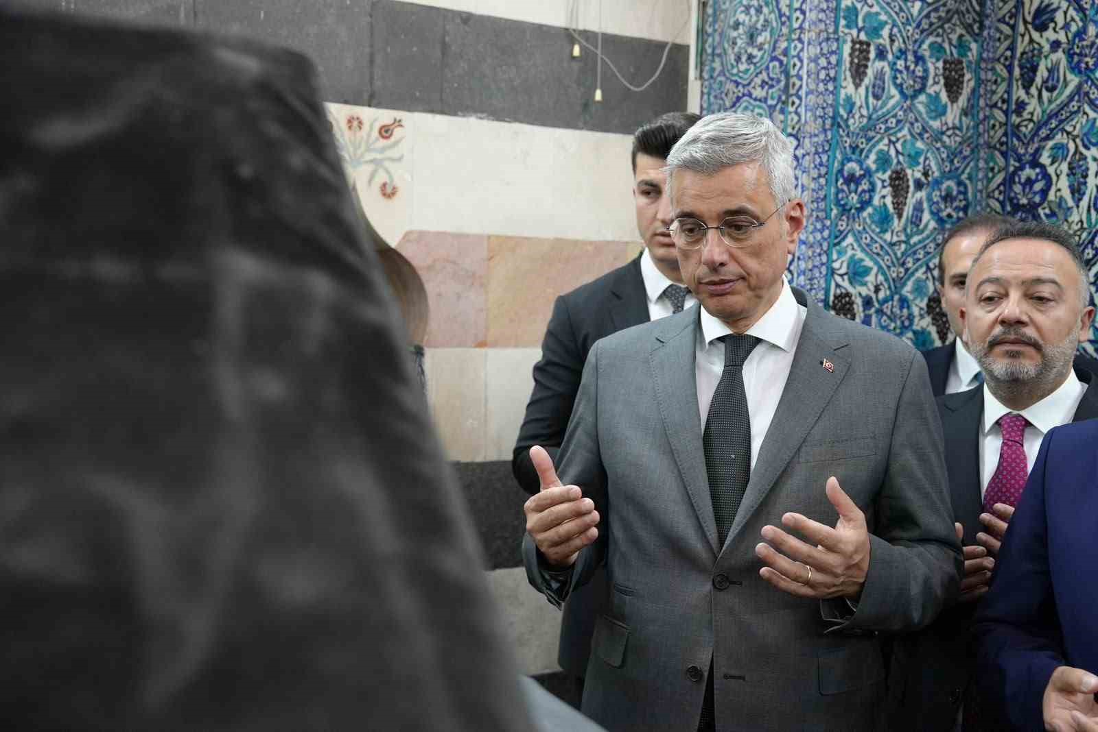 turkiye ile suriye arasinda saglik ve tip bilimleri alaninda is birligi anlasmasi imzalandi 13 WJ2ssMjq