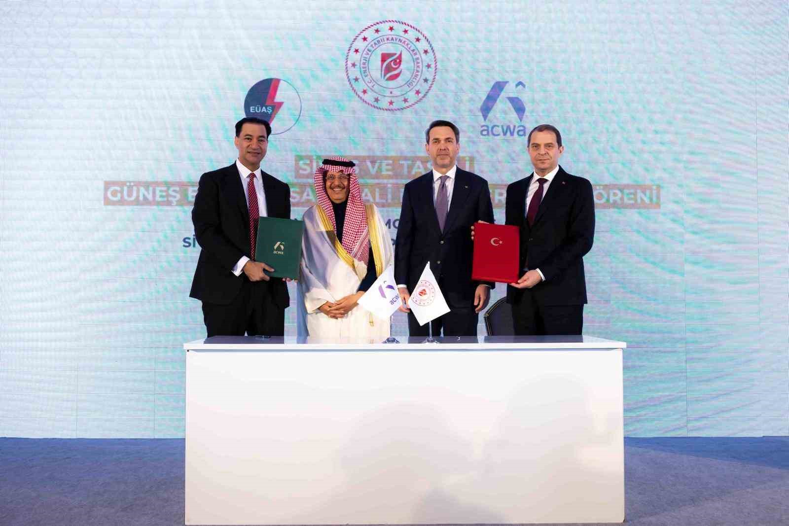 Türkiye ile Suudi Arabistan arasında 2 milyar dolarlık GES yatırımı için imzalar atıldı 5 turkiye ile suudi arabistan arasinda 2 milyar dolarlik ges yatirimi icin imzalar atildi 1