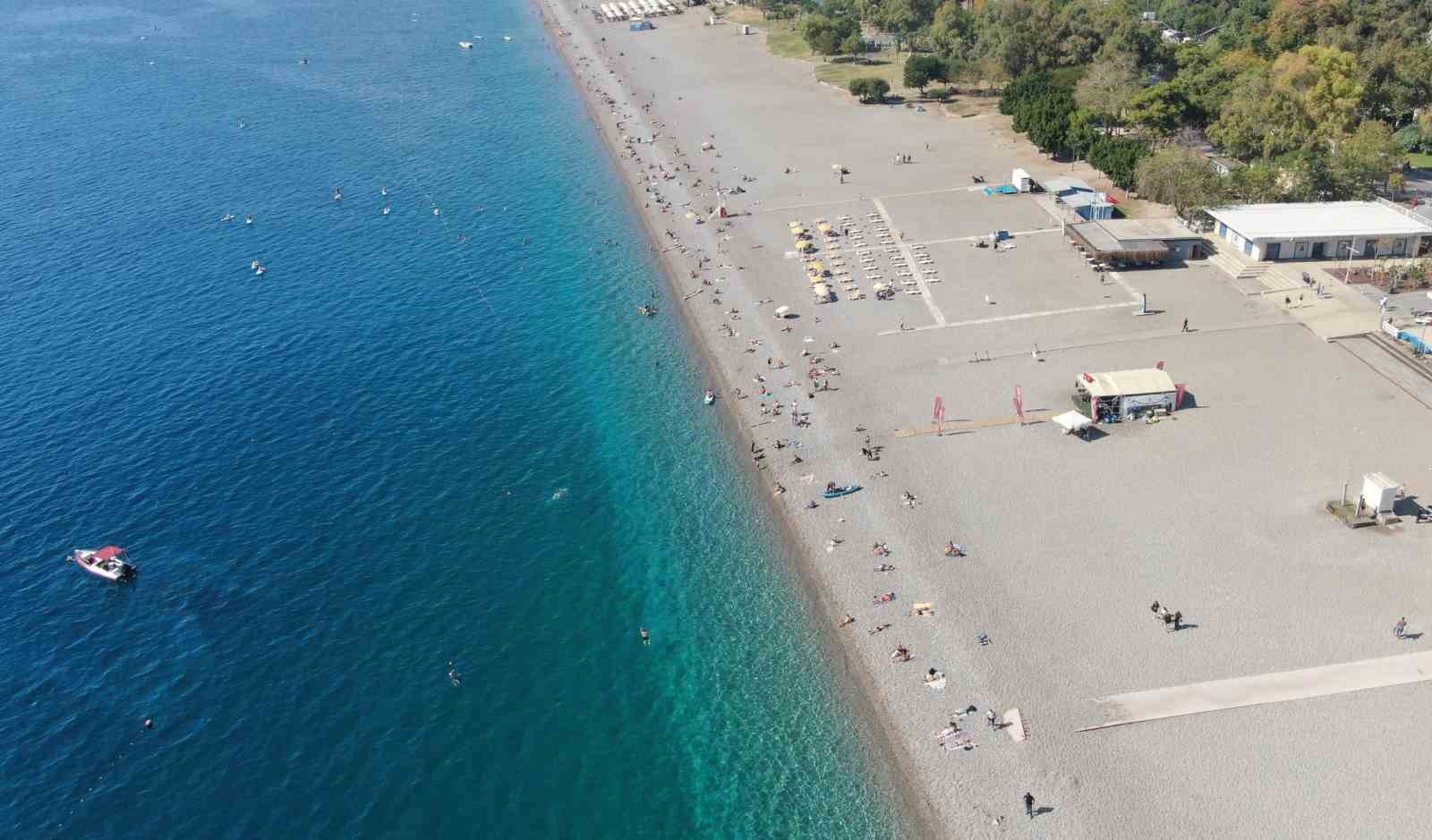 turkiye kisi yasarken antalyada yazdan kalma gunler devam ediyor 6 M7Q2ZZLb
