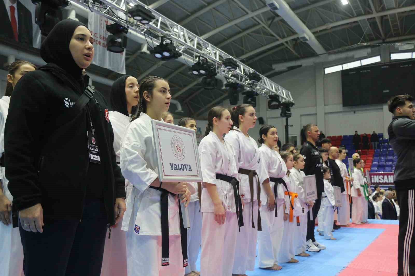 turkiye kyokushin stil karate sampiyonasi karabukte basladi 10 9iWCZVj1