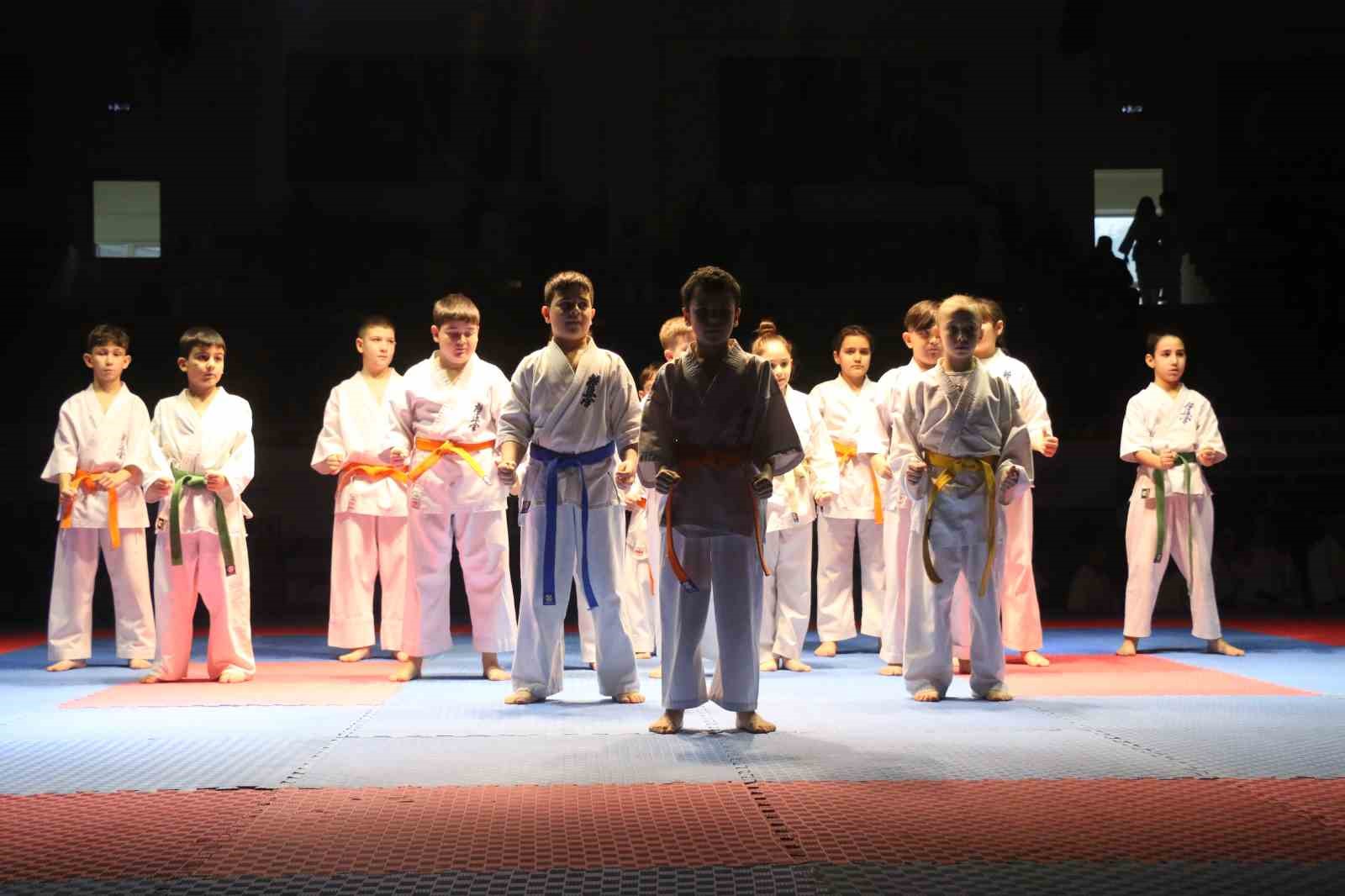 turkiye kyokushin stil karate sampiyonasi karabukte basladi 7 12rfGdzB