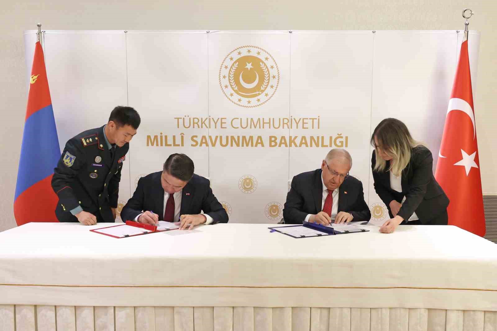 Türkiye-Moğolistan arasında Askerî Eğitim İş Birliği Anlaşması imzalandı 5 turkiye mogolistan arasinda asker egitim is birligi anlasmasi imzalandi 1 v2aIPcSs