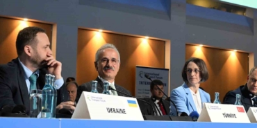 turkiye-oy-birligi-ile-uluslararasi-ulastirma-forumunun-2027-donem-baskanligina-secildi-RZqLSl7q.jpg