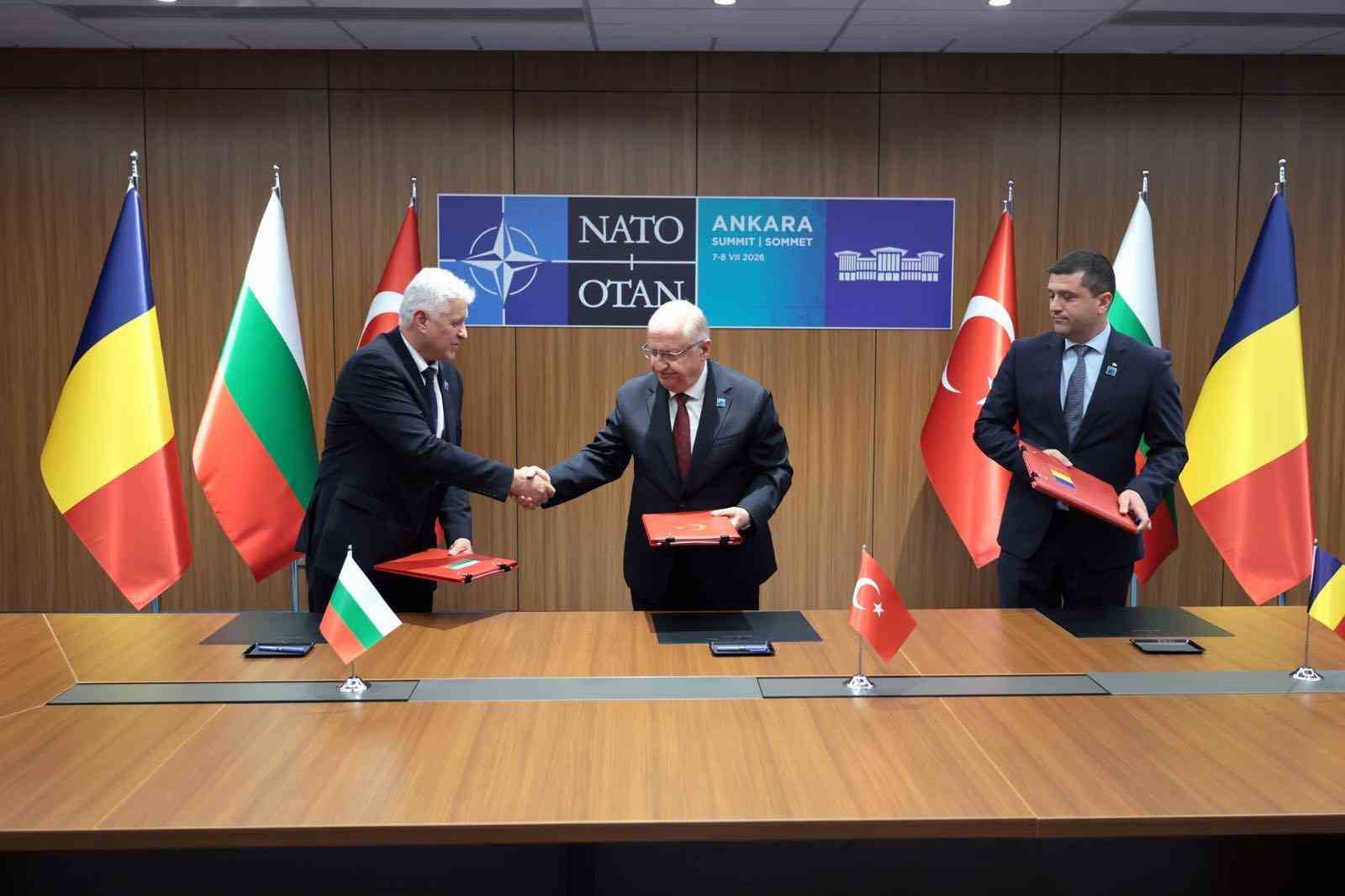 Türkiye, Romanya ve Bulgaristan arasında Karadeniz ile ilgili anlaşma imzalandı 4 turkiye romanya ve bulgaristan arasinda karadeniz ile ilgili anlasma imzalandi 0
