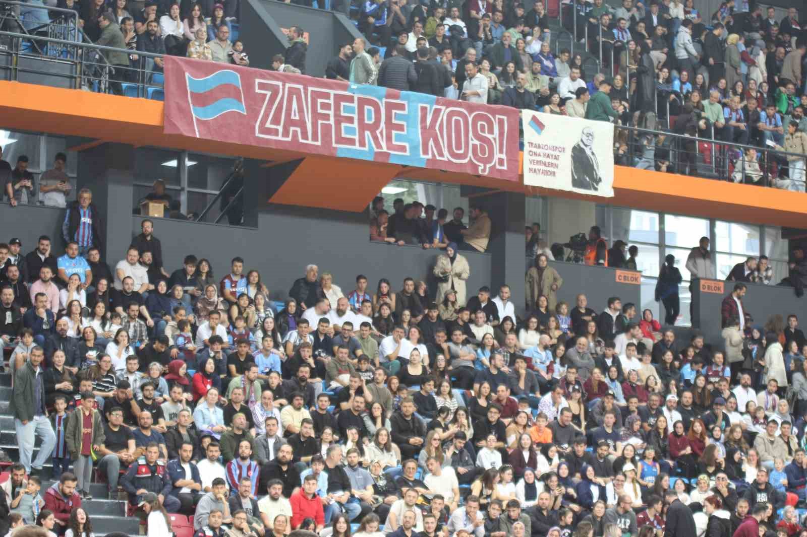turkiye sigorta basketbol ligi trabzonspor 74 a efes 81 5 KBO4XipQ
