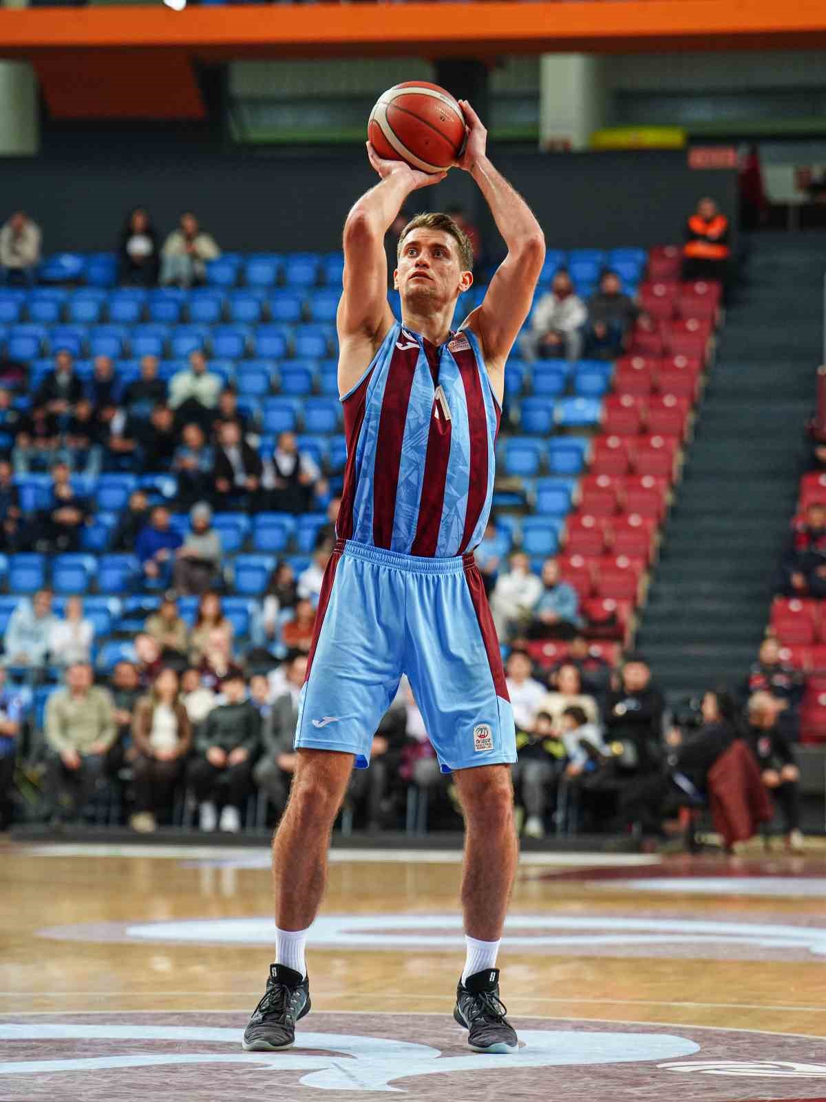 turkiye sigorta basketbol super ligi trabzonspor 71 bahcesehir koleji 81 3 mJ4RXeQI