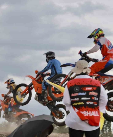 turkiye-sinirlari-icindeki-en-yuksek-rakimli-enduro-yarisi-agrida-start-aldi-ElVqPtAY.jpg