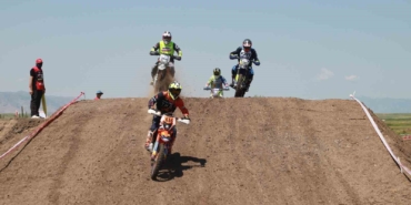 turkiye-skil-enduro-ve-atv-sampiyonasi-heyecani-siralama-turlariyla-basladi-BXYSHBUV.jpg